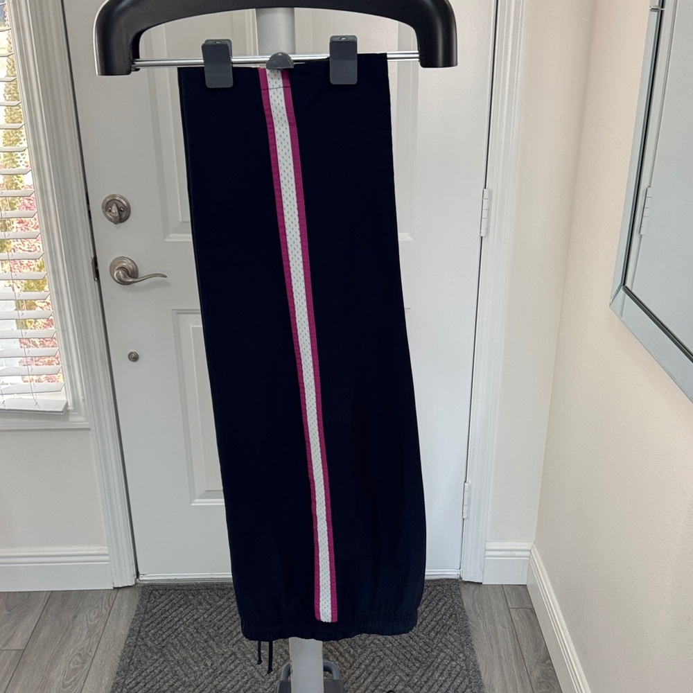 Prospirit Navy Capris with Pink And White Stripe